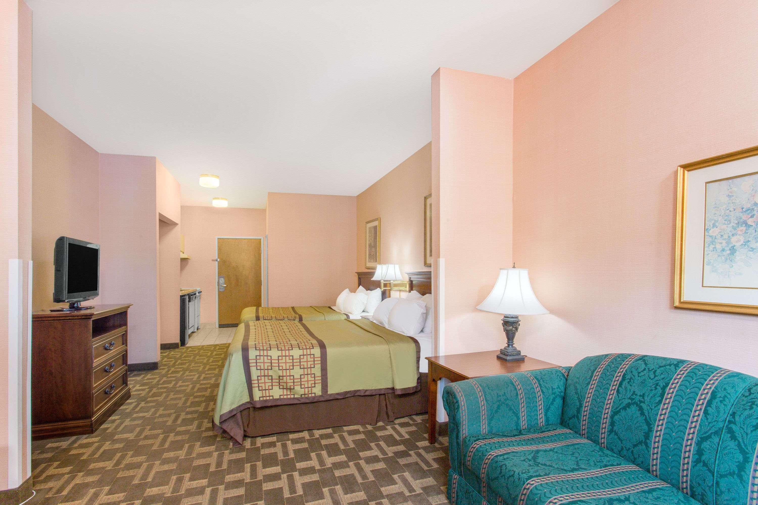 Days Inn By Wyndham Lexington Dış mekan fotoğraf