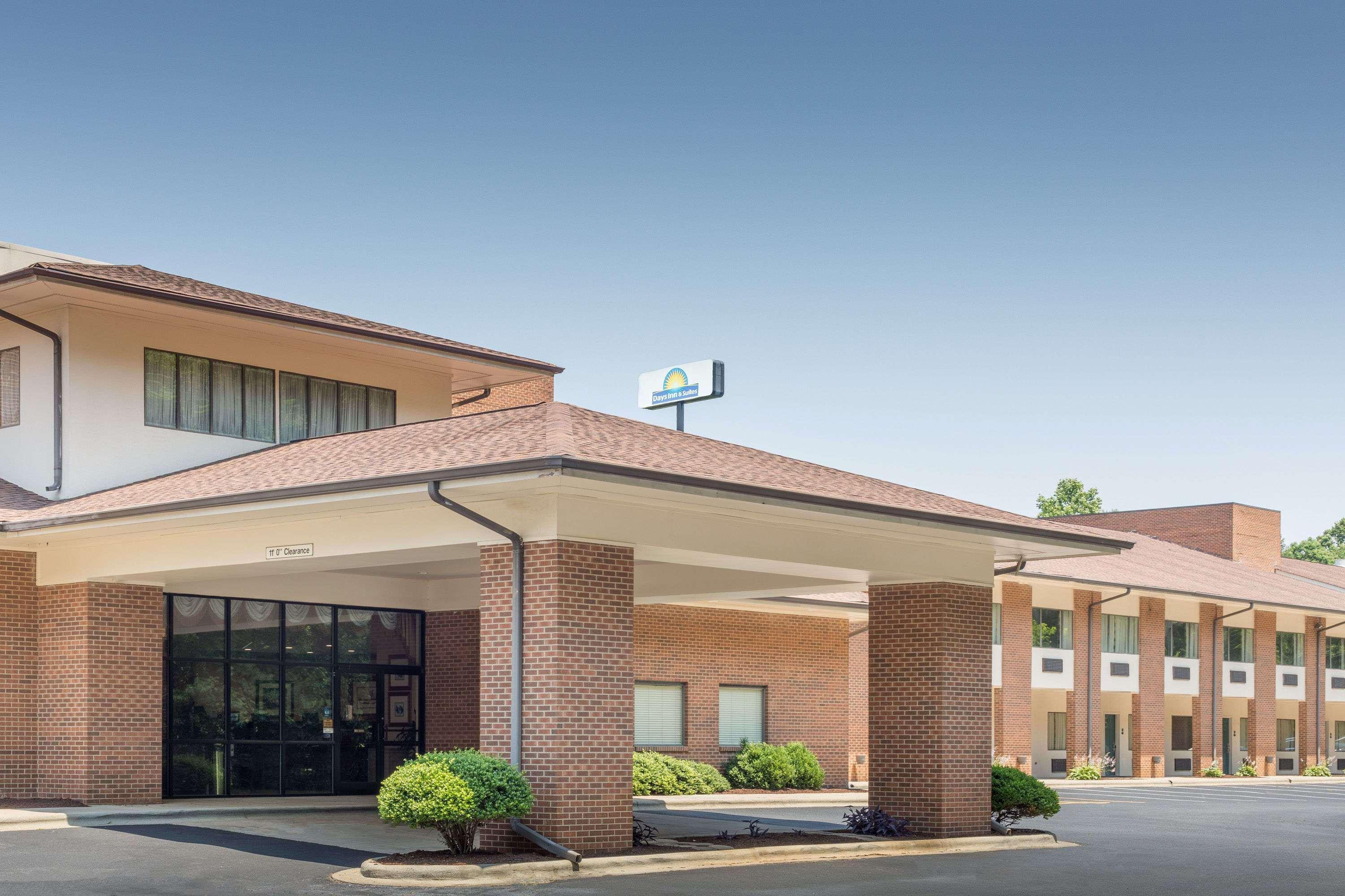 Days Inn By Wyndham Lexington Dış mekan fotoğraf