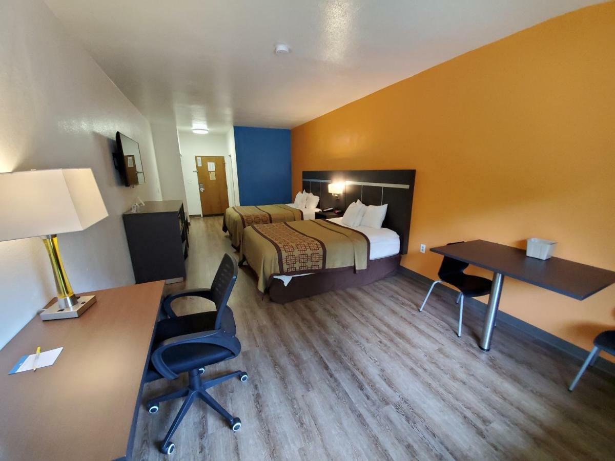 Days Inn By Wyndham Lexington Dış mekan fotoğraf